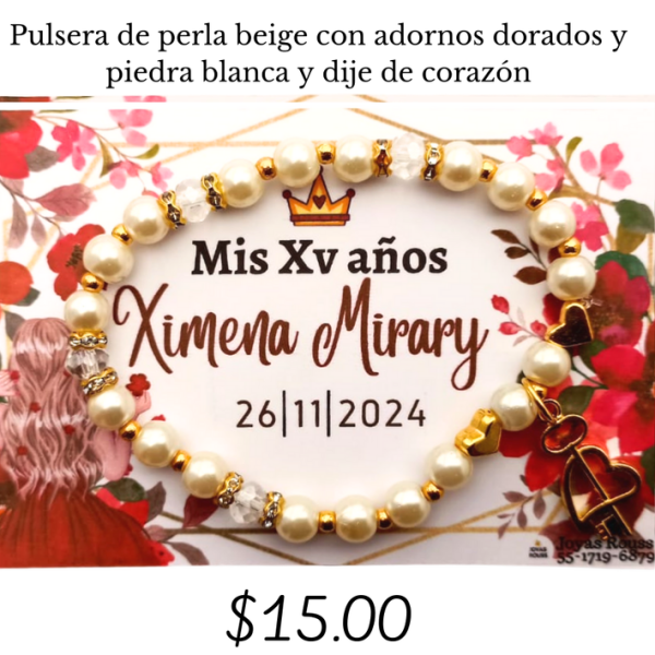 Pulsera de perla blanca con dije de corazón